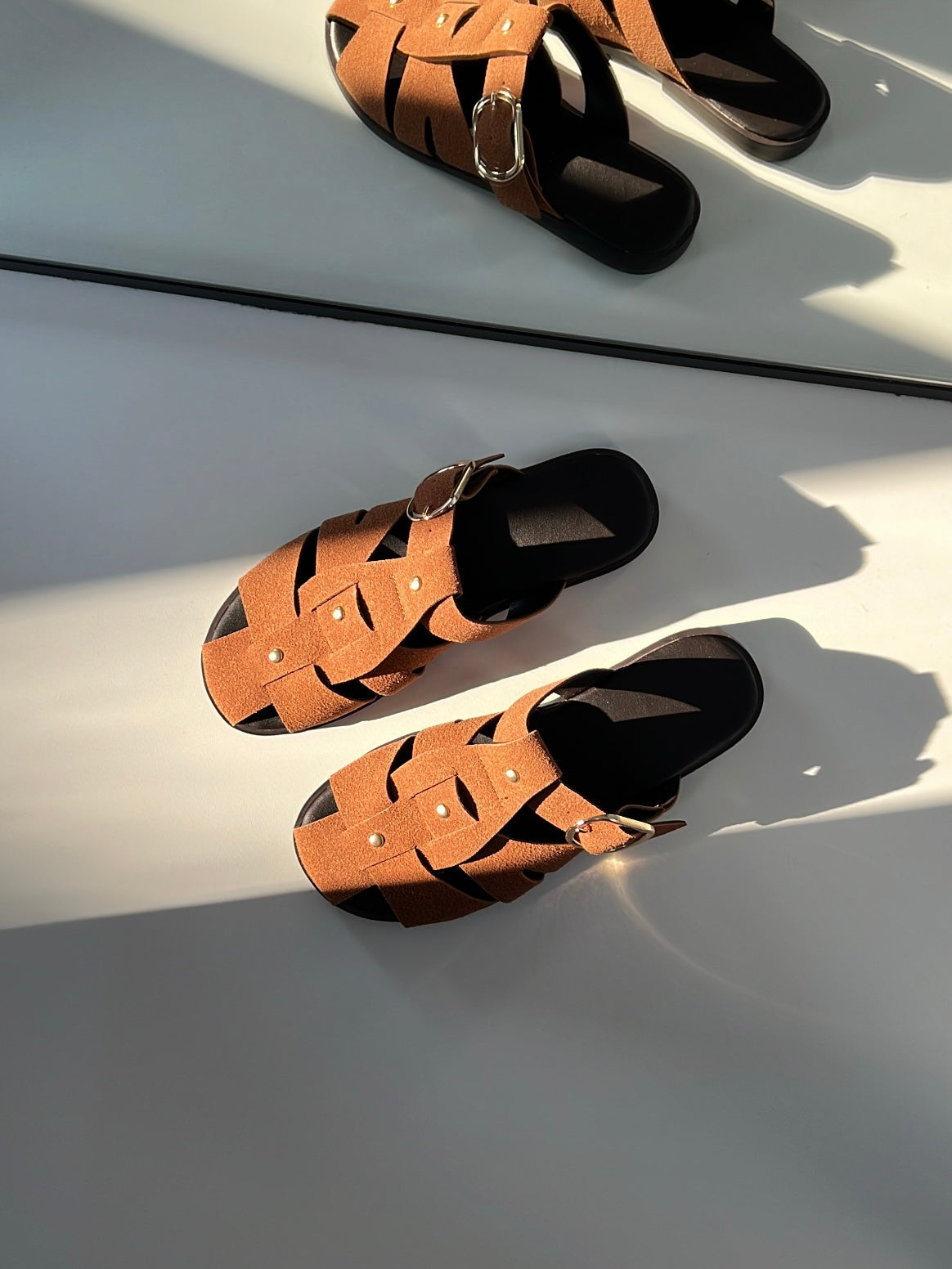 Ares Taba Bantlı Süet Kadın Terlik