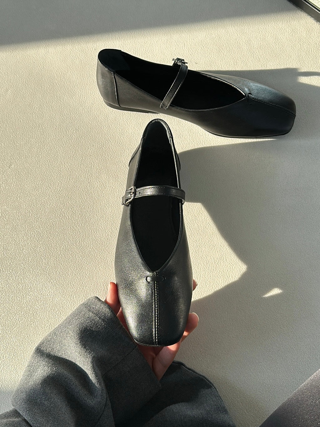 Many Gerçek Deri Siyah Babet