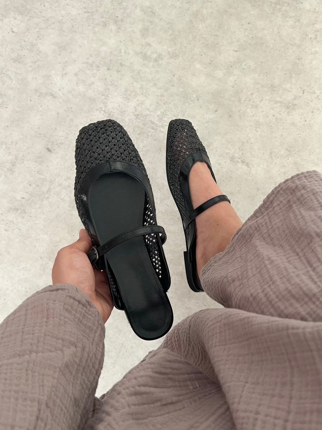 Amara Siyah File Kadın Terlik