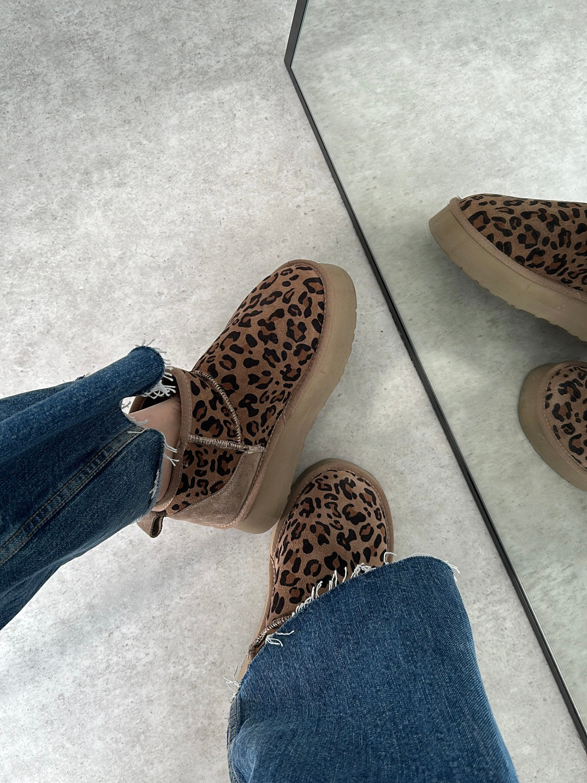 Ruby Platform Gerçek Hakiki Süet Vizon Leopar