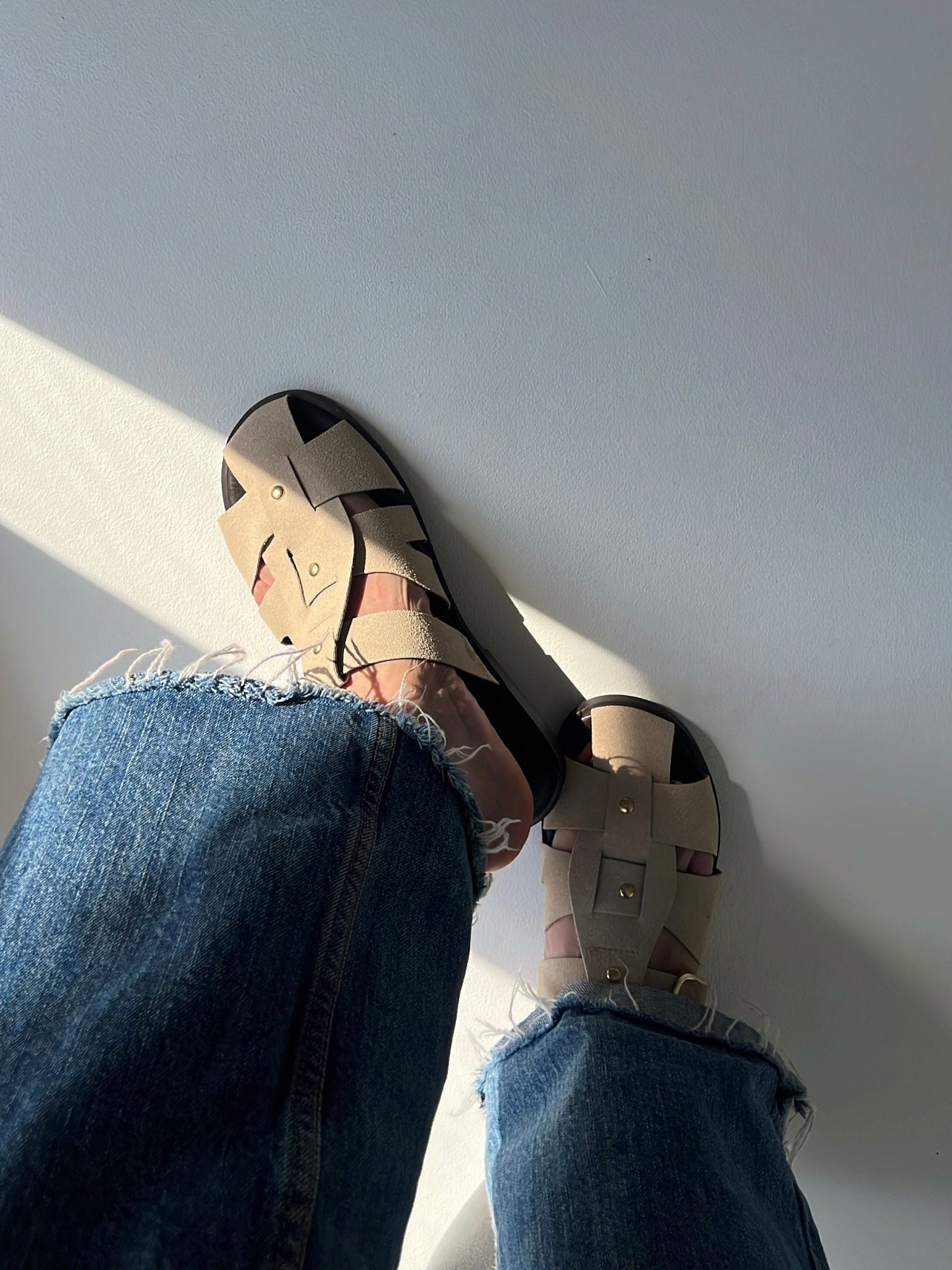 Ares Bej Bantlı Süet Kadın Terlik