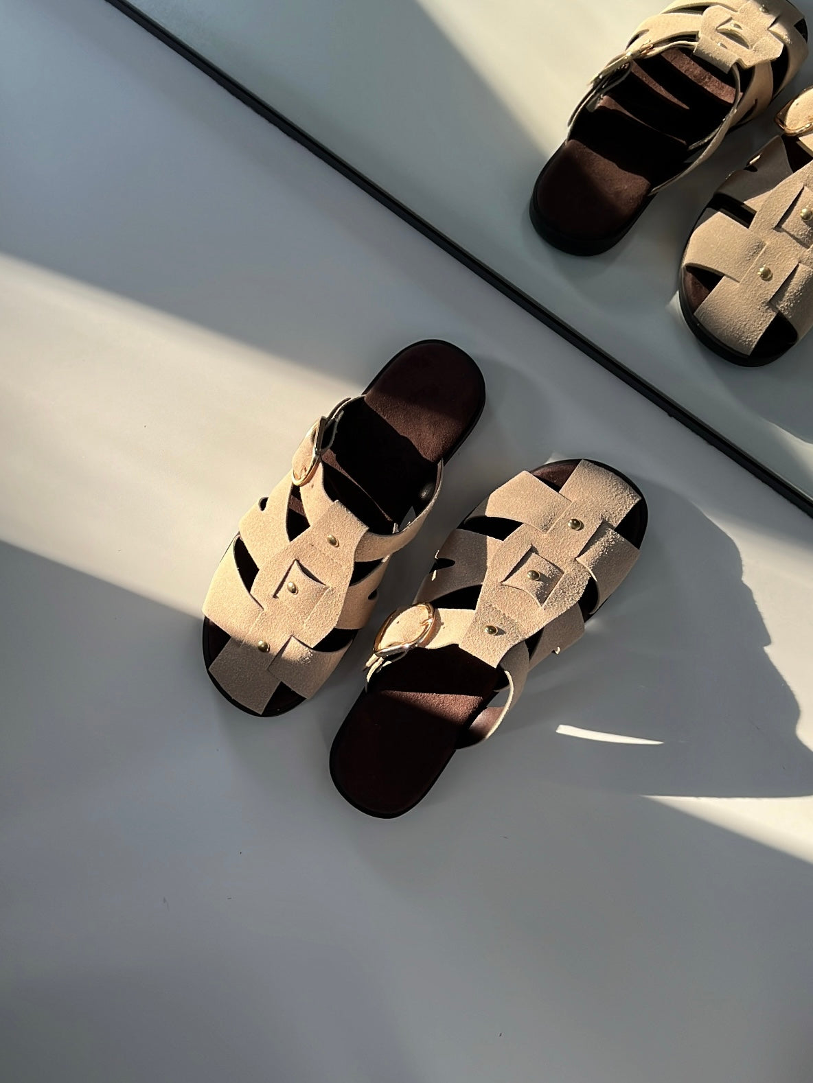 Ares Bej Bantlı Süet Kadın Terlik