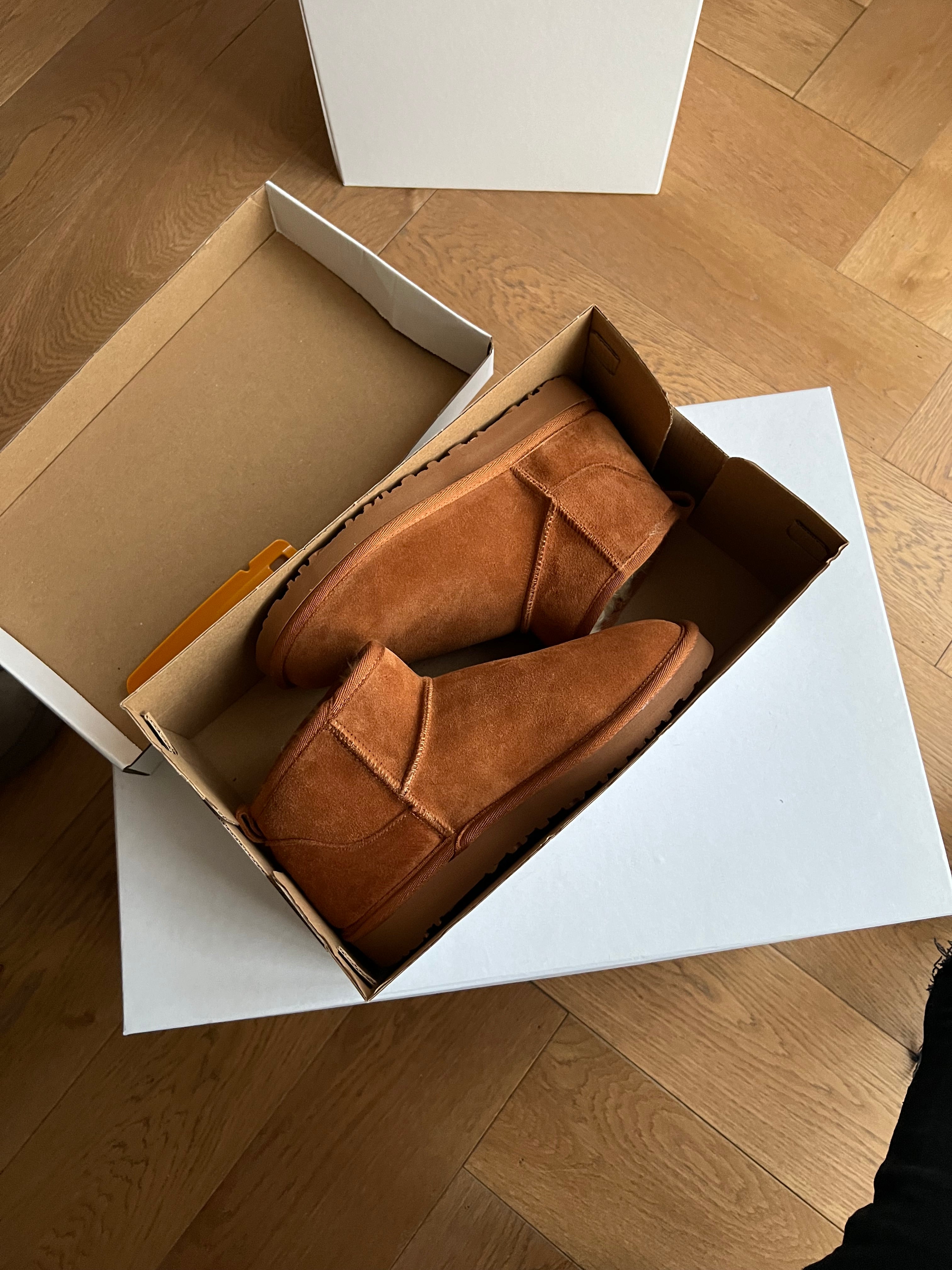 Yoko Mini Gerçek Hakiki Süet Taba