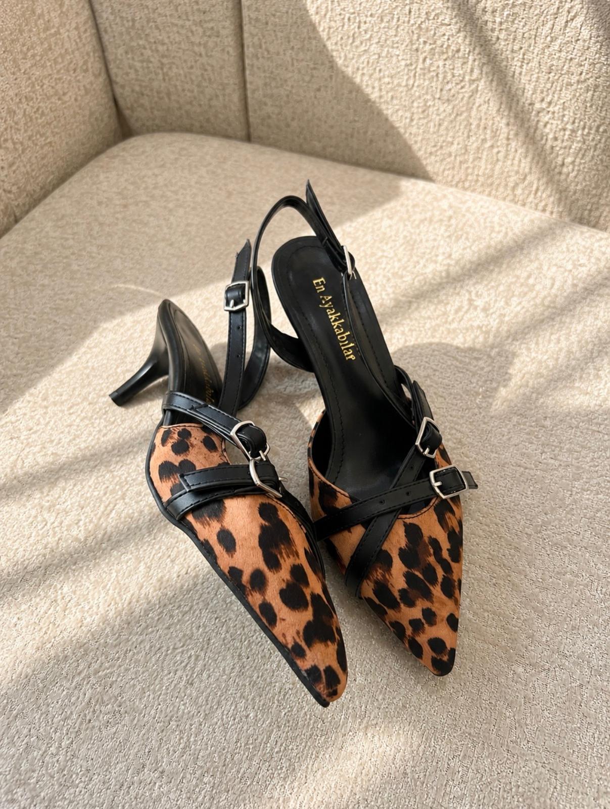 Adore Leopar