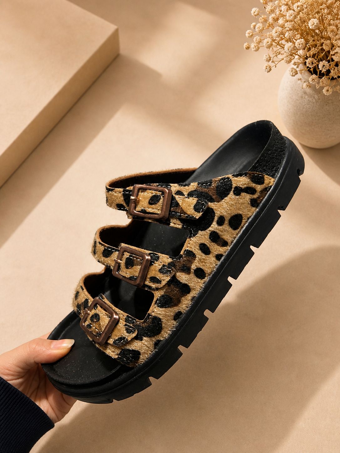 Leopar Sand Üç Kemerli Terlik