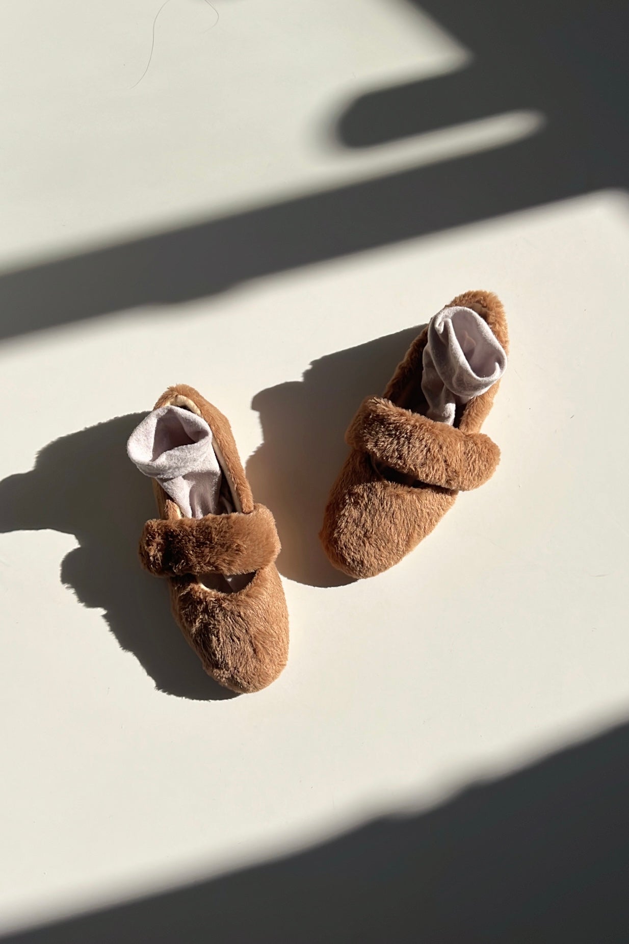 Emma Vizon Kürklü Ev Babeti