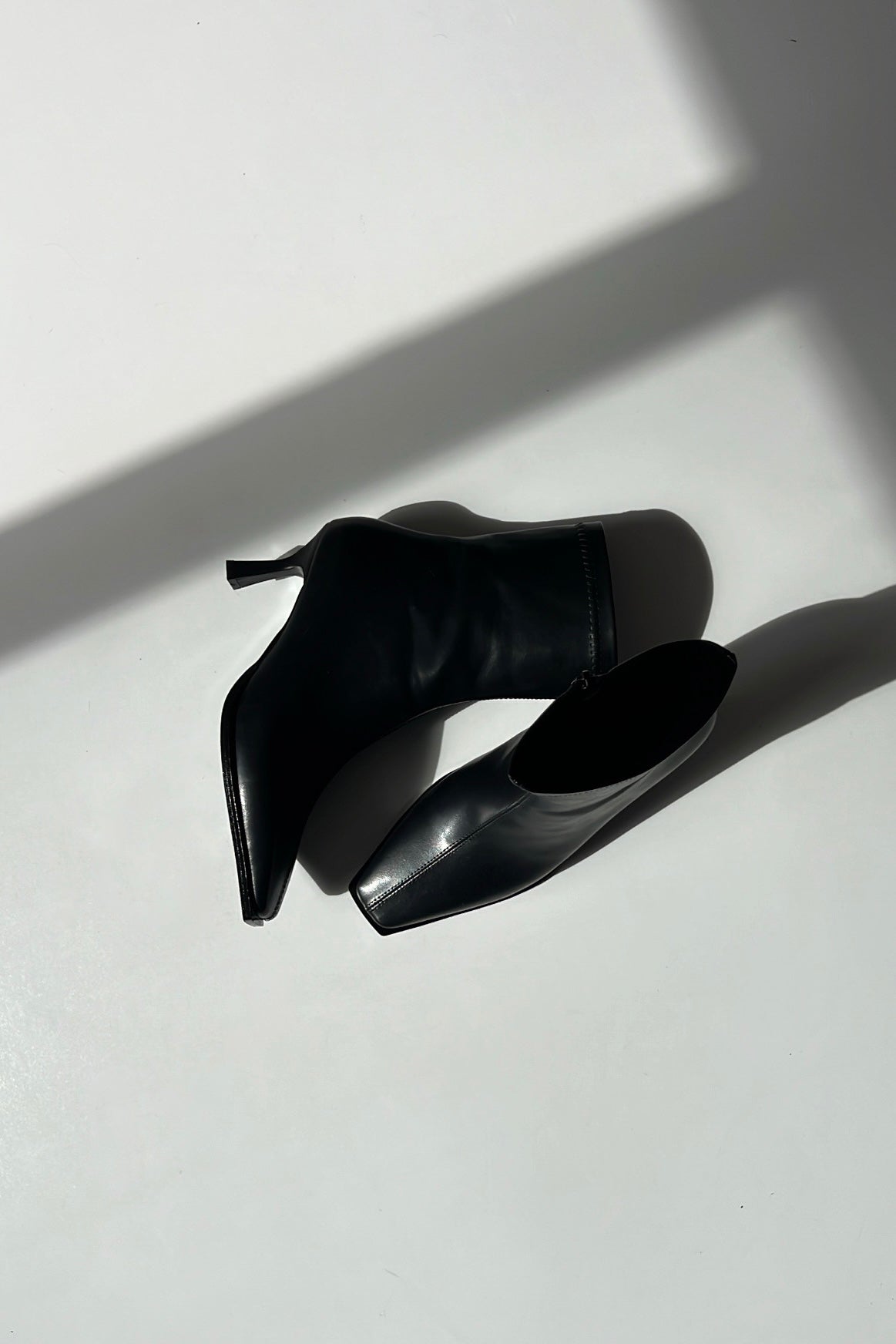 Museum Topuklu Deri Bot