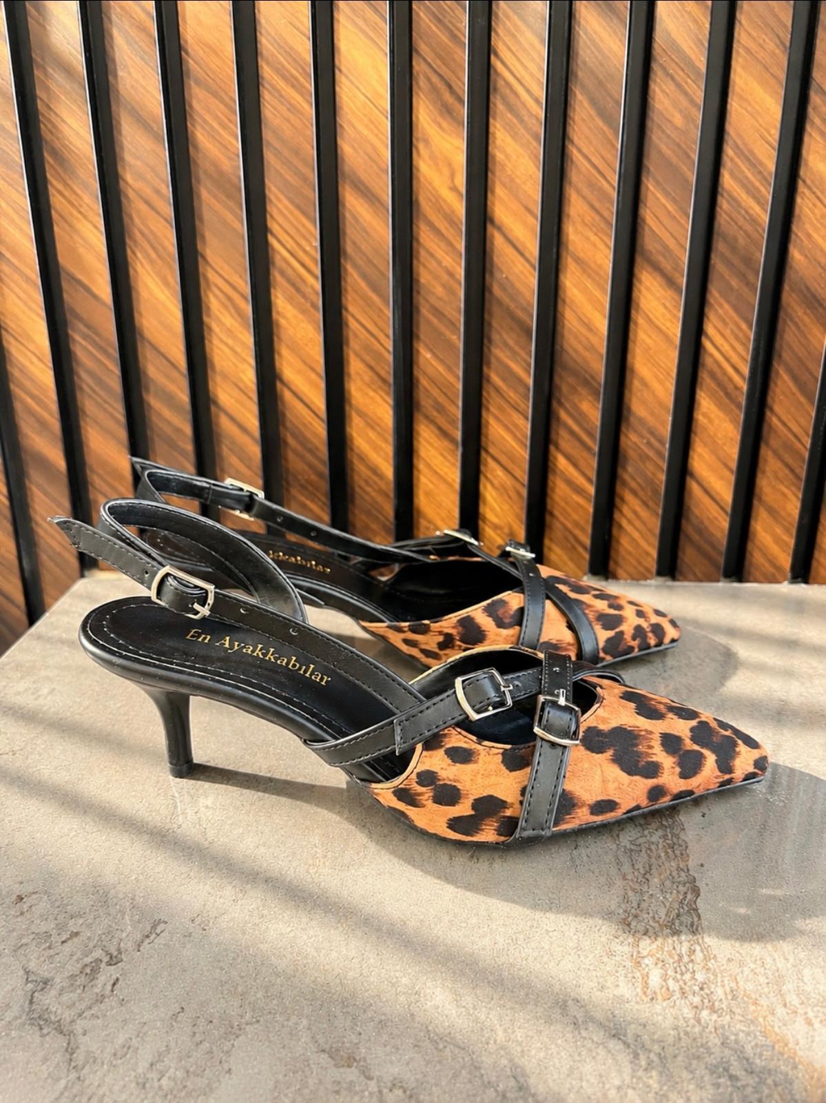 Adore Leopar