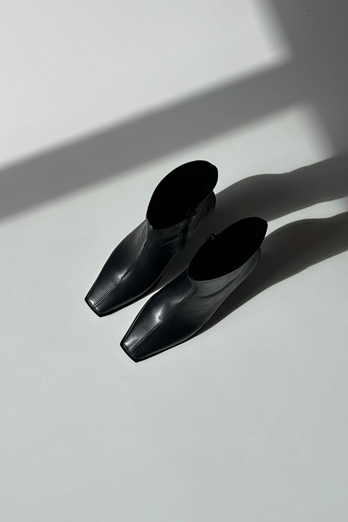 Museum Topuklu Deri Bot